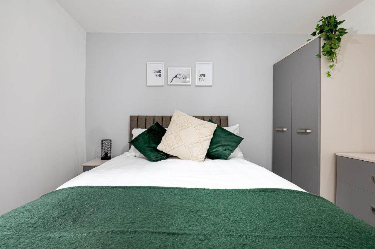 Апартаменты Cosy Modern Apt In Heart Of Stockport - Sleeps 4 Экстерьер фото