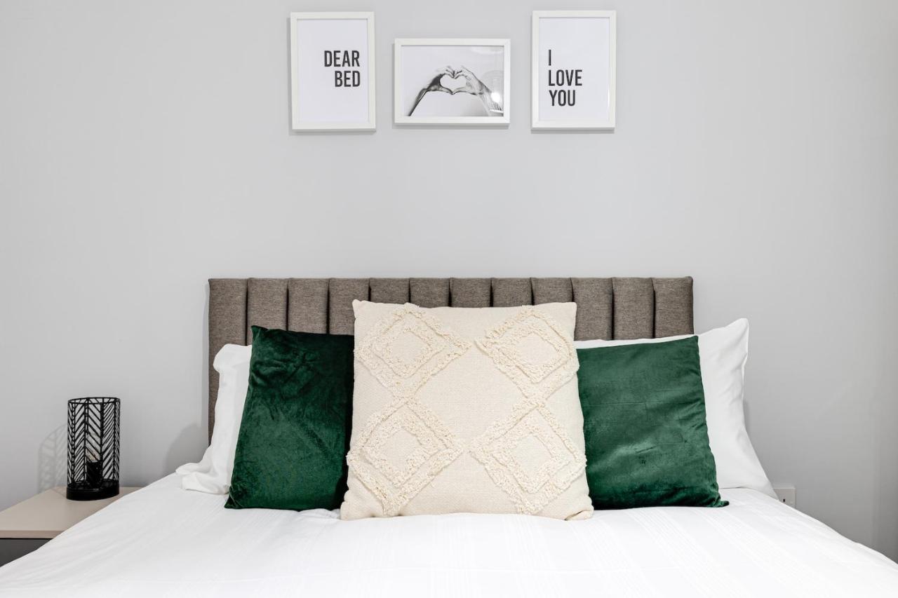 Апартаменты Cosy Modern Apt In Heart Of Stockport - Sleeps 4 Экстерьер фото